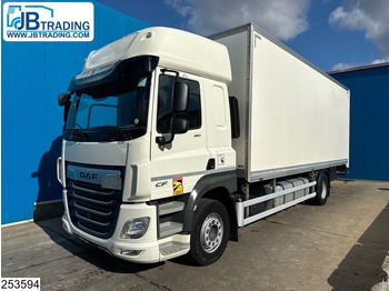 Camión caja cerrada DAF CF 480