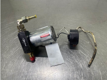 Leasing de Ahlmann AZ150-Piusi Carry 24V-Fuel lift pump/Opvoerpomp Ahlmann AZ150-Piusi Carry 24V-Fuel lift pump/Opvoerpomp: foto 1