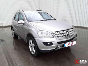 Coche MERCEDES-BENZ