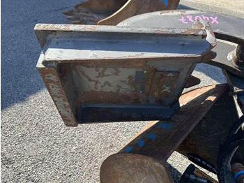 Leasing de KINSHOFER 450mm - pelles 8 Tonnes KINSHOFER 450mm - pelles 8 Tonnes: foto 4 Leasing de KINSHOFER 450mm - pelles 8 Tonnes KINSHOFER 450mm - pelles 8 Tonnes: foto 4