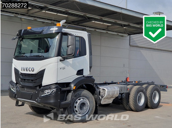 Camión chasis IVECO X-WAY