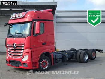 Camión chasis MERCEDES-BENZ Actros 2548