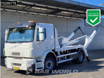 Camión portacontenedor de cadenas VOLVO FE 320