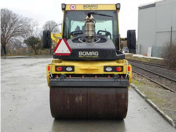 Apisonadora de asfalto Bomag BW174AP-4 AM II: foto 3 Apisonadora de asfalto Bomag BW174AP-4 AM II: foto 3