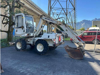 Excavadora de ruedas MECALAC