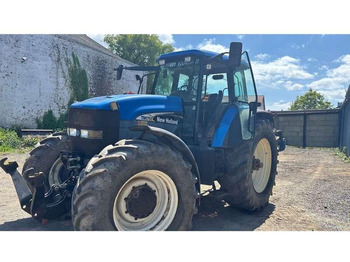 Tractor NEW HOLLAND TM