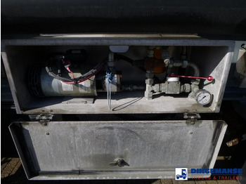 Semirremolque cisterna Gofa Powder tank alu 58 m3 (tipping): foto 5 Semirremolque cisterna Gofa Powder tank alu 58 m3 (tipping): foto 5