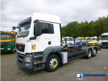 Camión chasis MAN TGS 26.360