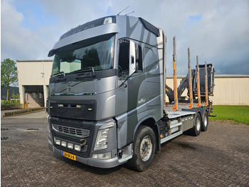 Camión forestal VOLVO FH 500