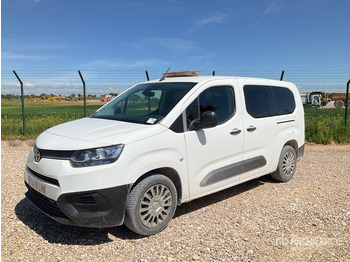 Minibús TOYOTA Proace