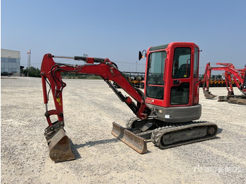Miniexcavadora BOBCAT E26