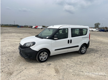 Furgoneta pequeña FIAT Doblo Cargo
