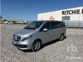 Coche MERCEDES-BENZ
