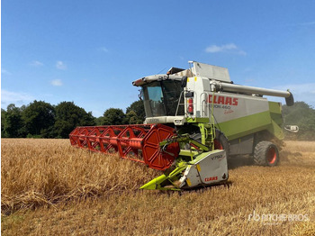 Cosechadora de granos CLAAS Lexion 460
