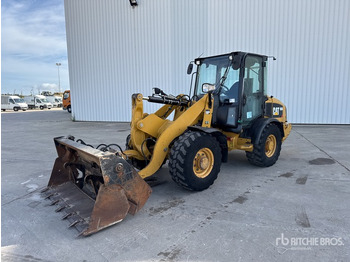 Cargadora de ruedas CATERPILLAR 906H