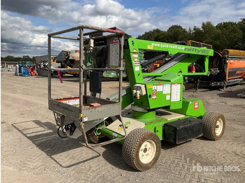 Plataforma articulada NIFTYLIFT