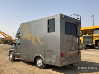 Camión para caballos 2008 Ford F-350 4x2 Horse Transporting Truck :Misc. Truck: foto 3