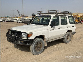 SUV/ Todoterreno TOYOTA Land Cruiser