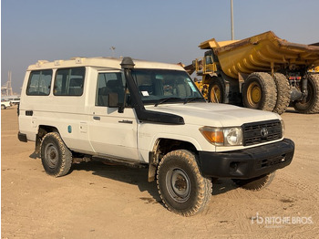 SUV/ Todoterreno TOYOTA Land Cruiser
