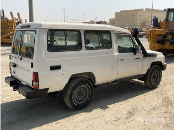 SUV/ Todoterreno 2019 Toyota Land Cruiser 78L 4x4 SUV: foto 5 SUV/ Todoterreno 2019 Toyota Land Cruiser 78L 4x4 SUV: foto 5