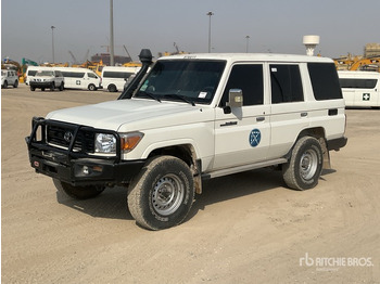 SUV/ Todoterreno TOYOTA Land Cruiser