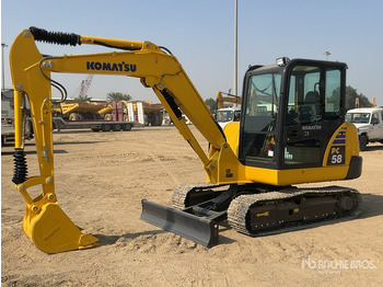 Miniexcavadora KOMATSU