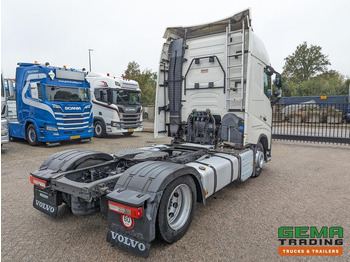 Cabeza tractora Volvo FH420 4x2 Euro6 FH420 4x2 Globetrotter Euro6 - XLOW / Mega - VEB+ - Double Tanks - Air Suspension: foto 3