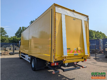 Camión caja cerrada Mercedes-Benz Antos 1933 4x2 Dagcab Euro6 - GeslotenBak 8.9m - Schuifwanden + Laadklep 2000KG - Vangmuil: foto 4