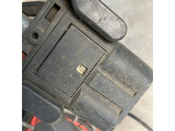 Piezas de recambio para Equipo de manutención Hawker 24V/72A Lifetech TC1LT: foto 5 Piezas de recambio para Equipo de manutención Hawker 24V/72A Lifetech TC1LT: foto 5