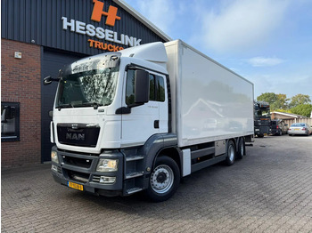 Camión caja cerrada MAN TGS 26.320