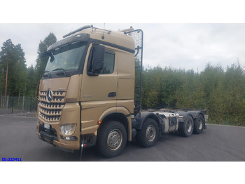 Camión chasis MERCEDES-BENZ Arocs