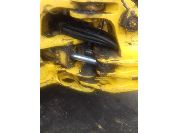 Retroexcavadora Komatsu WB 97 S: foto 4