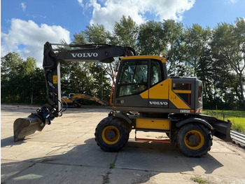 Excavadora de ruedas VOLVO EWR150E