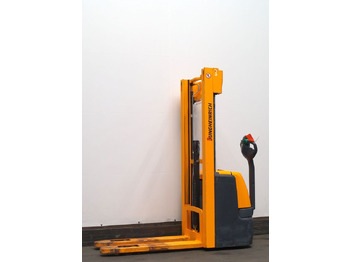 Apilador JUNGHEINRICH EJC