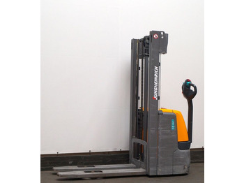 Apilador JUNGHEINRICH EJC