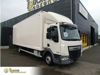Camión caja cerrada DAF LF 220