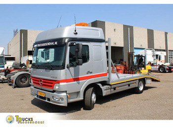 Camión portavehículos MERCEDES-BENZ Atego 823