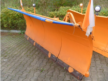 Cuchilla quitanieves UNIMOG