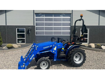 Tractor municipal SOLIS