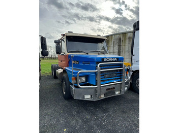 Cabeza tractora SCANIA T143