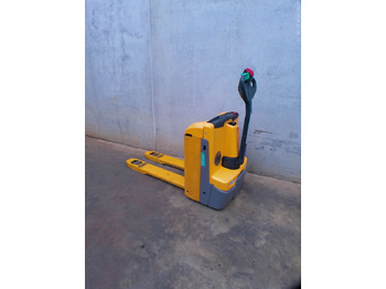 Transpaleta JUNGHEINRICH EJE