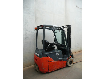 Carretilla elevadora eléctrica Toyota 8FBE16T: foto 2
