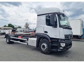 Leasing de  Mercedes-Benz Actros 1836 Mercedes-Benz Actros 1836: foto 2