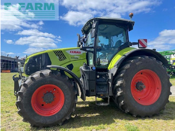 Tractor CLAAS Axion 810