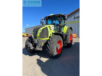 Tractor CLAAS Axion 830