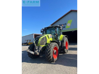 Tractor CLAAS Axion 830