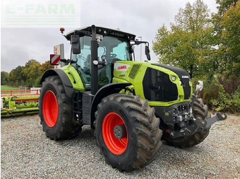 Tractor CLAAS Axion 830