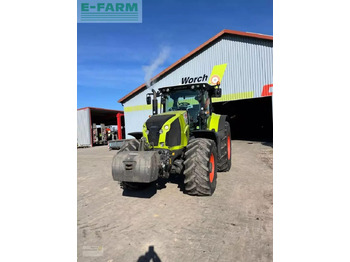 Tractor CLAAS Axion 850