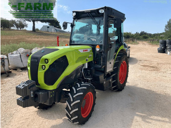 Tractor CLAAS Nexos