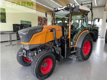 Tractor FENDT 200 Vario